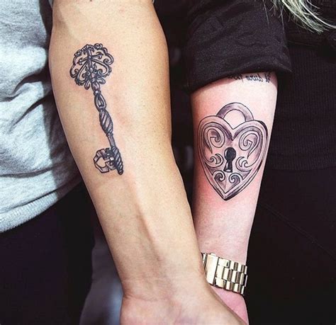 Tatouage à faire en couple : les 100 plus beaux modèles